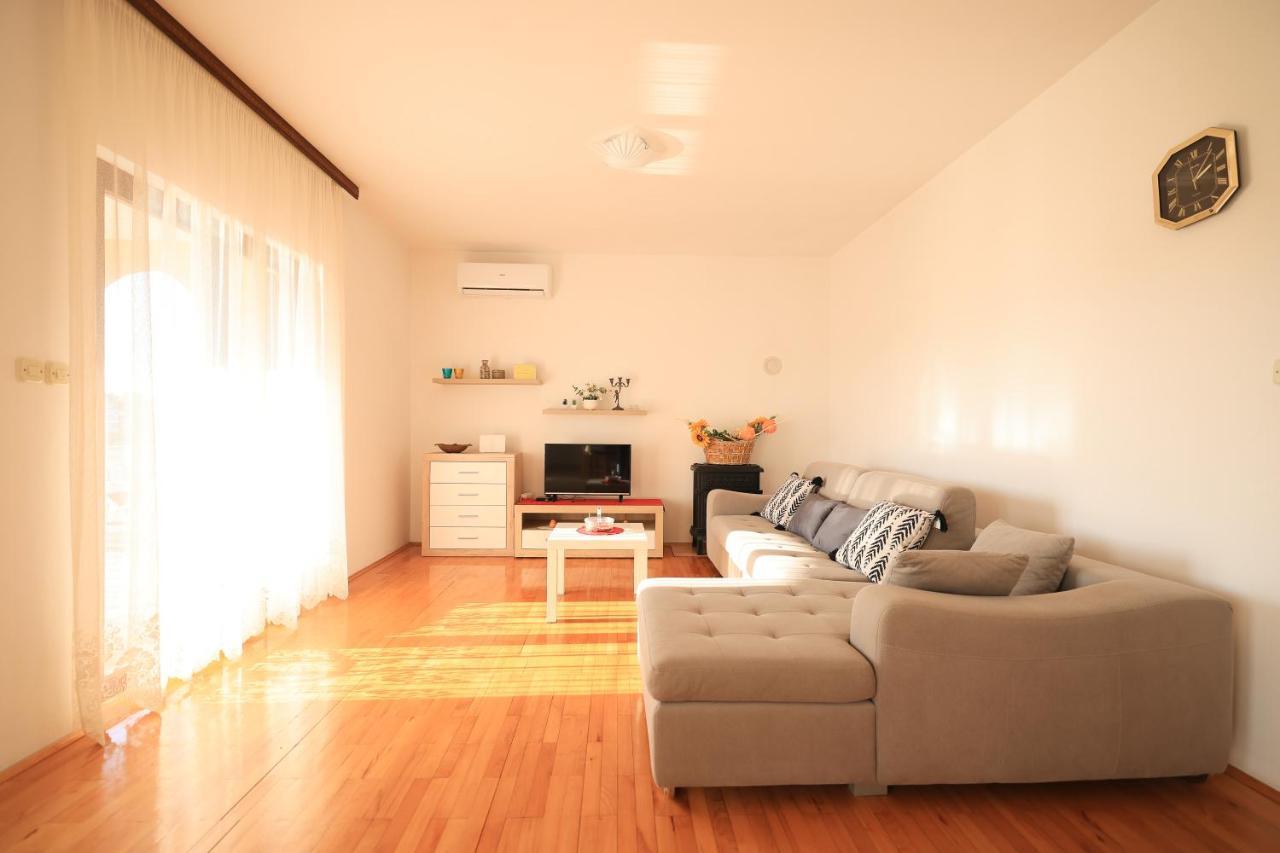 Apartments Ana بيتريتْشاني المظهر الخارجي الصورة