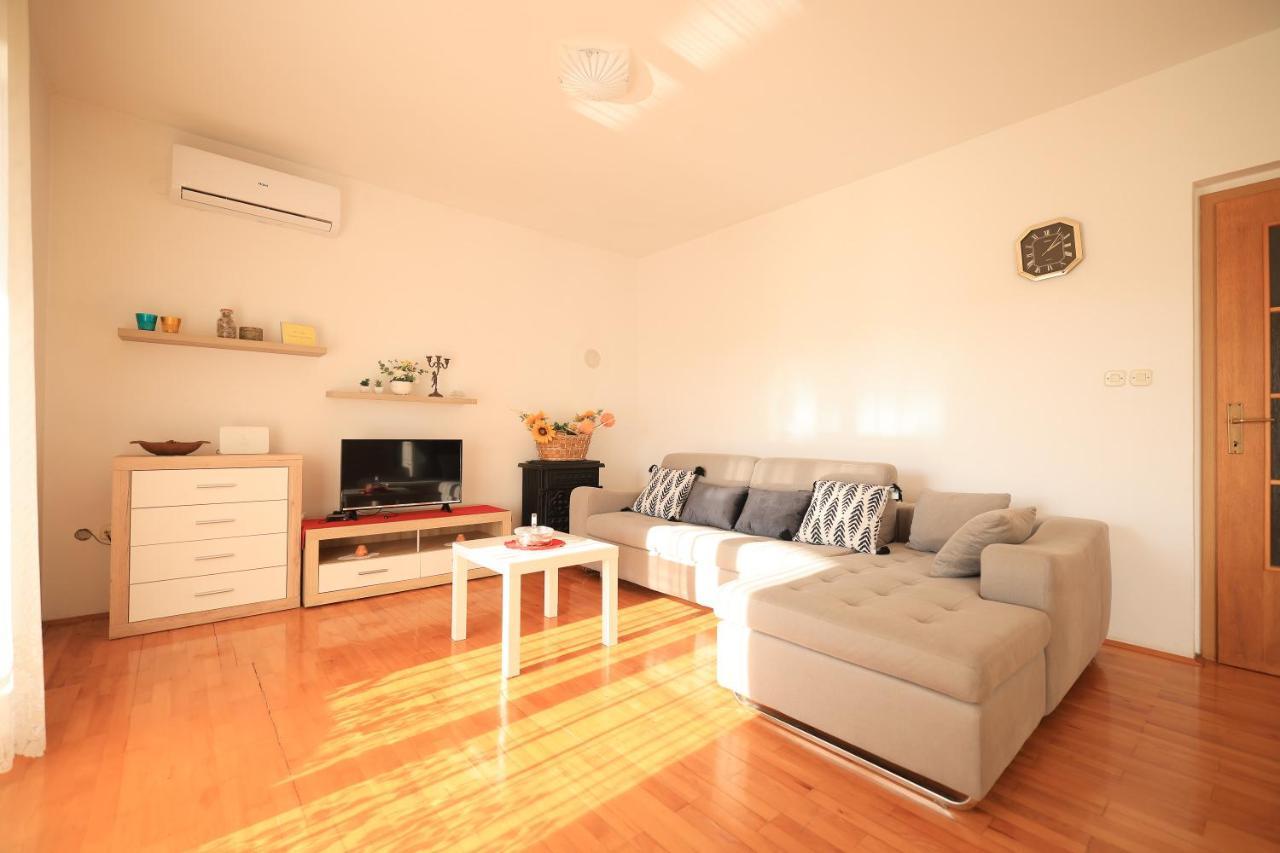 Apartments Ana بيتريتْشاني المظهر الخارجي الصورة