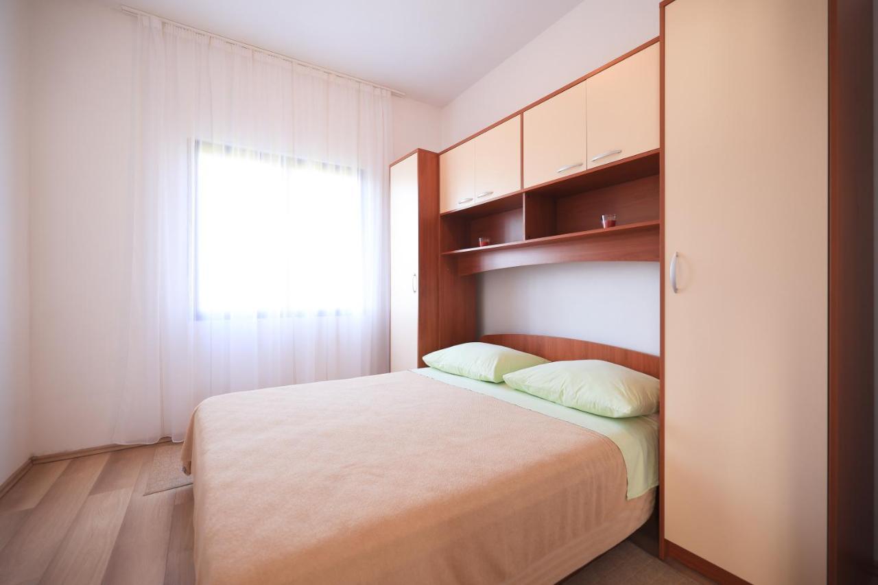 Apartments Ana بيتريتْشاني المظهر الخارجي الصورة