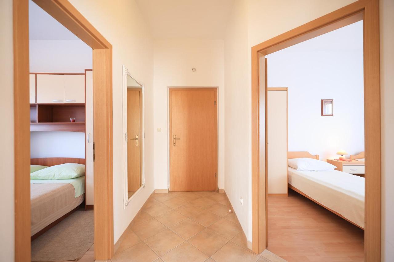 Apartments Ana بيتريتْشاني المظهر الخارجي الصورة