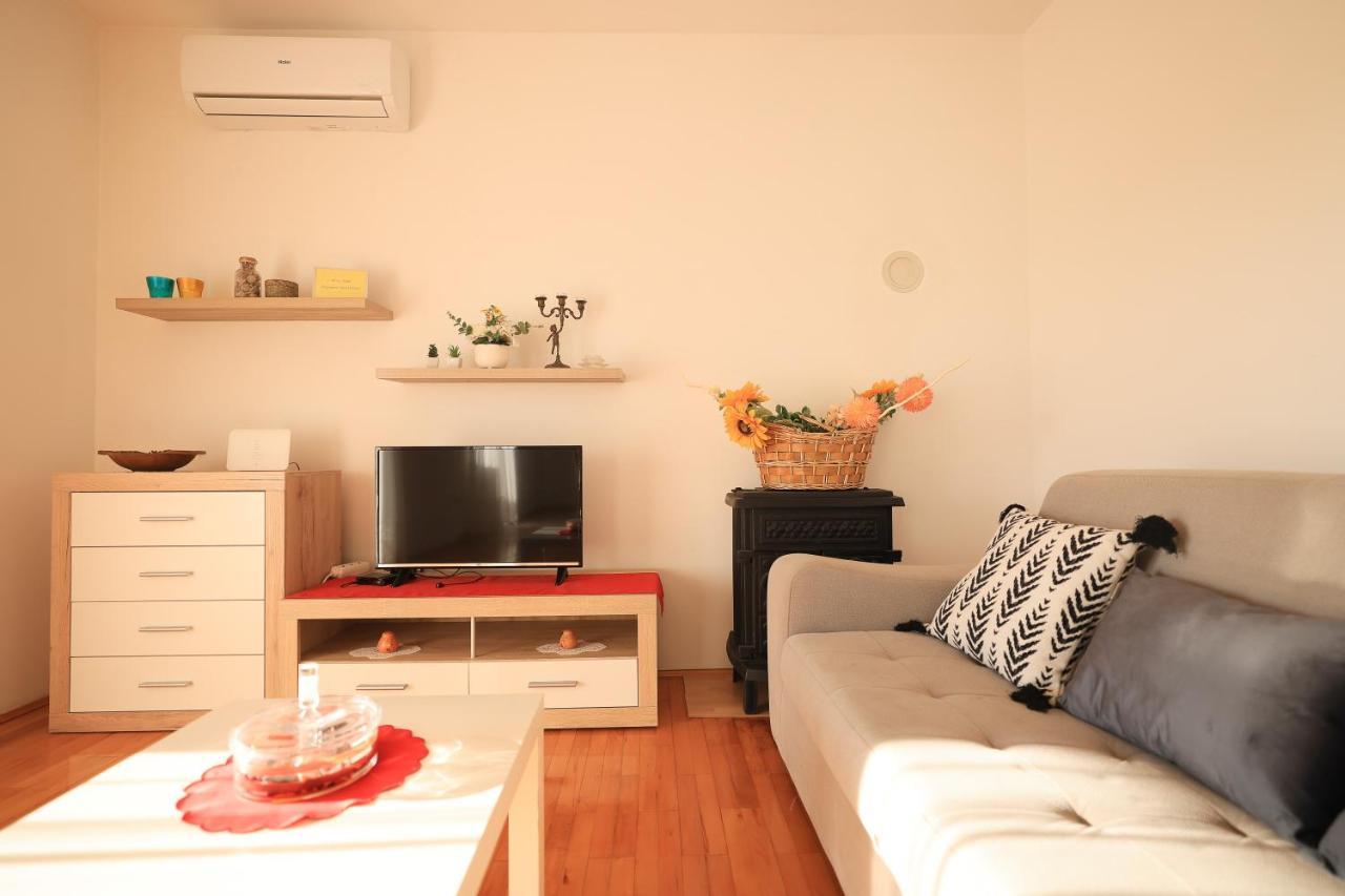 Apartments Ana بيتريتْشاني المظهر الخارجي الصورة