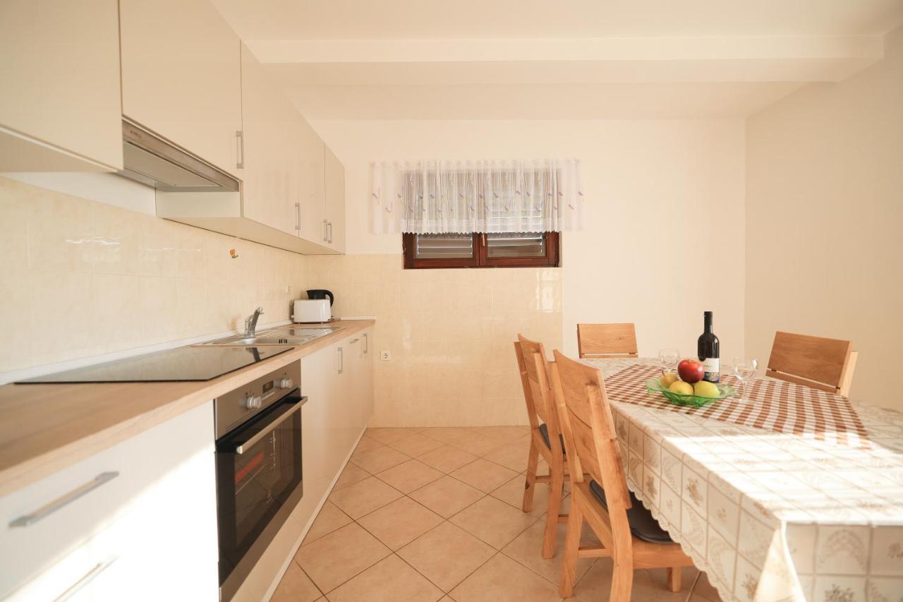 Apartments Ana بيتريتْشاني المظهر الخارجي الصورة